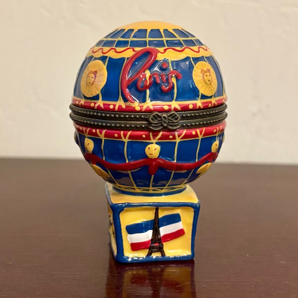 Trinket Box Paris Las Vegas Hot Air Balloon Souvenir Flag Eiffel Tower 3.5in
